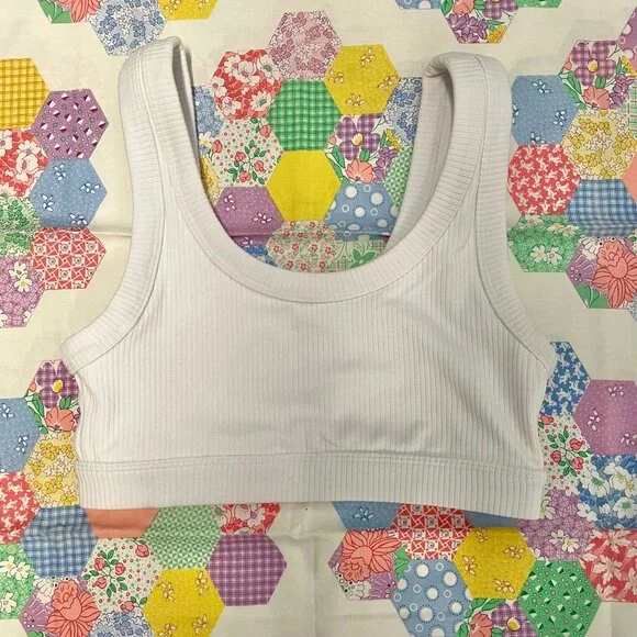 Alo yoga wellness bra ribbed - Picture 3 of 10